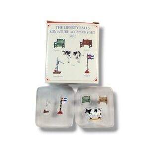 Liberty Falls Collection Miniature Accessory Set AH52 1997 Vintage Dillard's‎